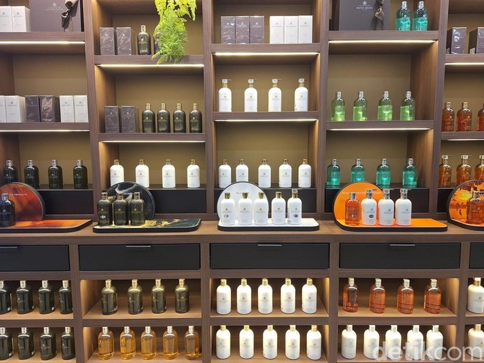 Molton Brown London, brand body care favorit Ratu Elizabeth II buka di Pacific Place Mall, Jakarta Pusat.