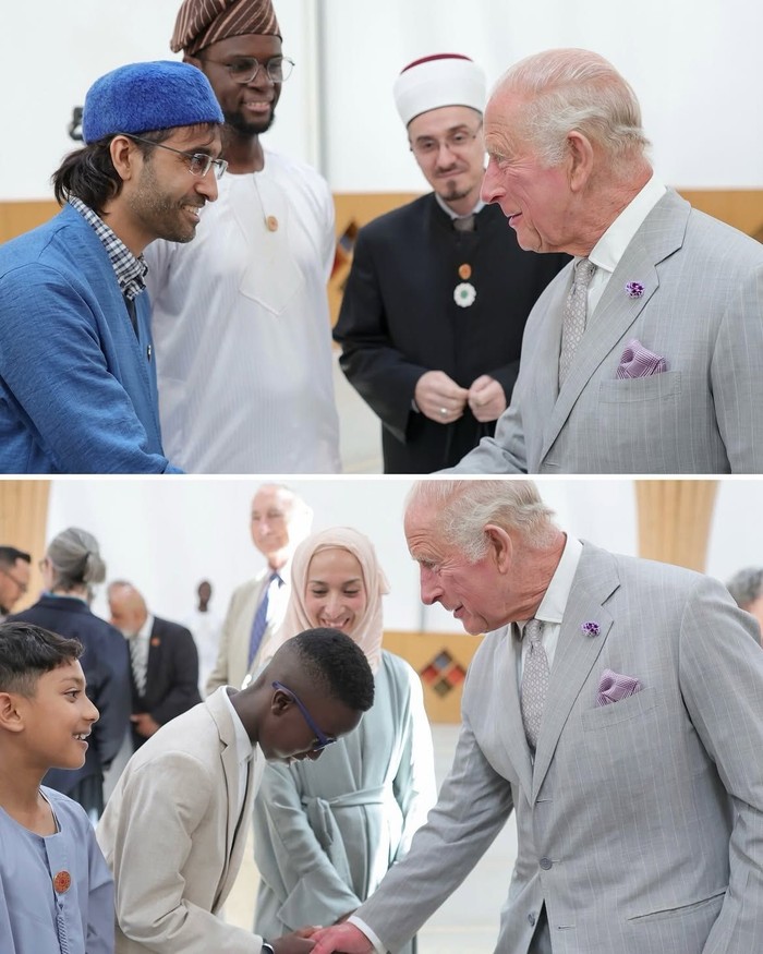 Momen Saat Raja Charles III Lepas Sepatu Masuk Masjid di Inggris