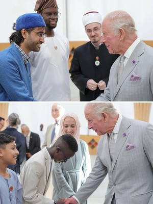 Momen Saat Raja Charles III Lepas Sepatu Masuk Masjid di Inggris