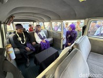 Uniknya Nikah Massal 53 Pasangan di Atas VW Kombi, Walkot Vinanda Bangga