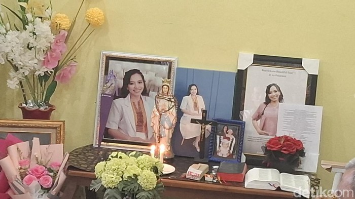 Potret mendiang Dokter Eliza Princila Utami Pakaenoni alias Icha di kediamannya, Perumahan RSS Baumata, Kecamatan Taebenu, Kabupaten Kupang, NTT. (Foto: Yufengki Bria/detikBali)