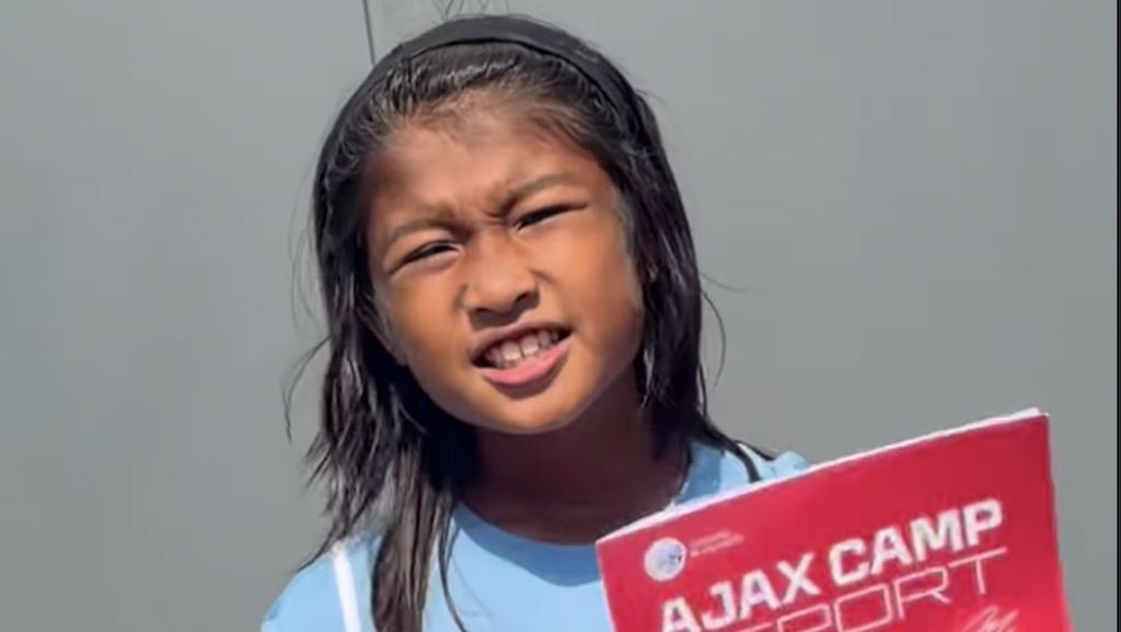 Aksi Gohan, Anak Praz Teguh Gocek Bola di Akademi Ajax Amsterdam