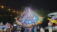 Wahana kora kora paling favorit (Vannisa Paramitha Junaidi)