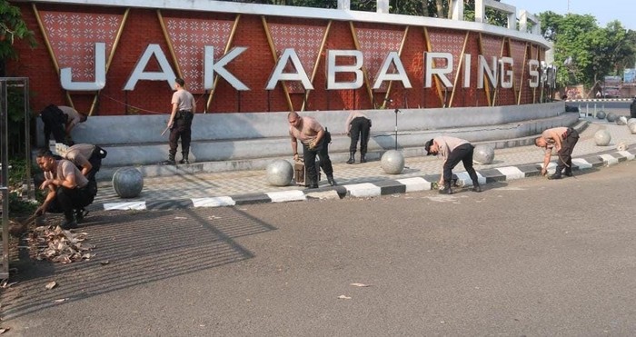 99 Personel Polda Sumsel Percantik Jakabaring Lewat Program Belida
