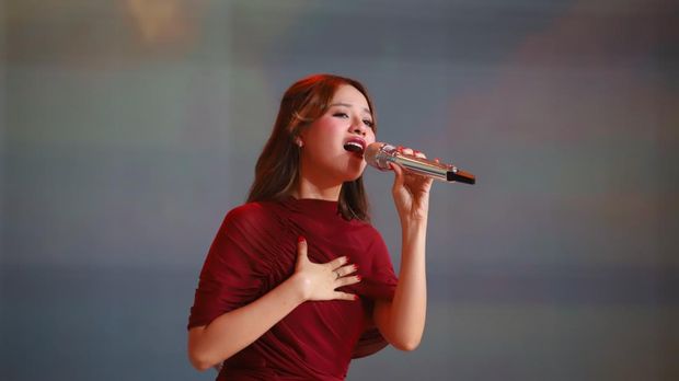Anggi Marito Bawa Jingle Terbaru Morinaga di Dunia Generasi Platinum Event Anggi Marito Bawa Jingle Terbaru Morinaga di Dunia Generasi Platinum Event
