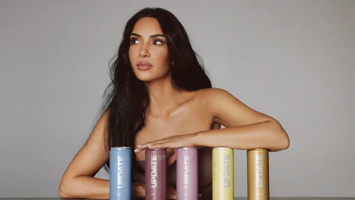 Baru! Kim Kardashian Luncurkan Minuman Energi Bebas Kafein