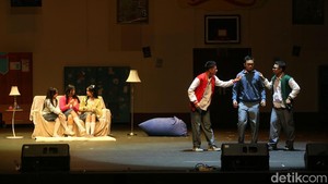 Skylite Musicals 2026 menghadirkan cerita dan lagu-lagu orisinal yang dipadukan dengan koreografi serta penampilan live orchestra. Hampir setiap adegan diiringi musik sehingga lagu menjadi bagian penting dalam alur cerita.