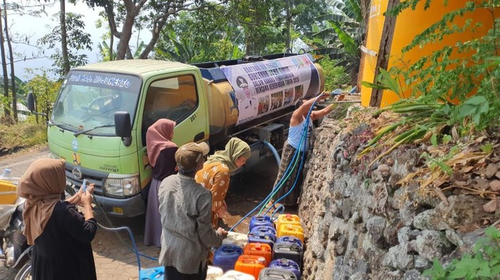 Tiga desa di Mojokerto langganan krisis air bersih