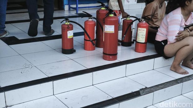 Kondisi Blok G Rusunawa Kudu, Kecamatan Genuk, Kota Semarang, yang terbakar, Sabtu (25/7/2026) pagi. Kondisi Blok G Rusunawa Kudu, Kecamatan Genuk, Kota Semarang, yang terbakar, Sabtu (25/7/2026) pagi.