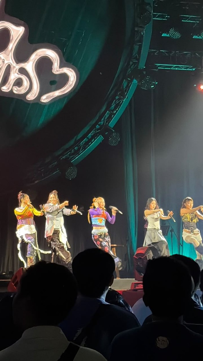 Girgroup Marbels jadi pembuka showcase Bernadya.