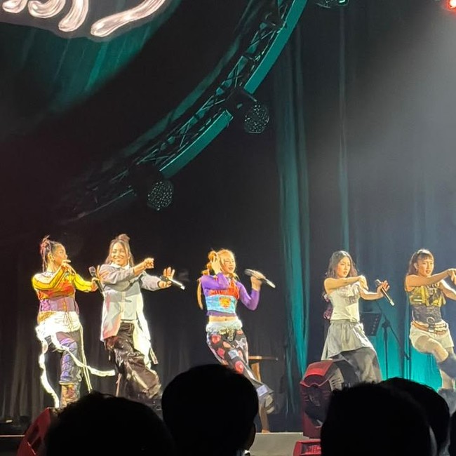 Lincah Banget! Marbles Buka Showcase Bernadya