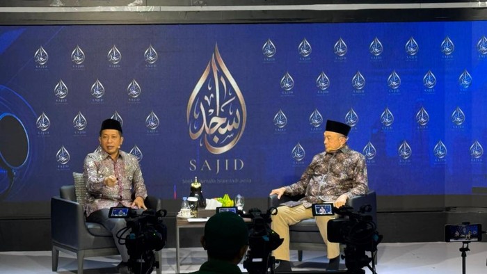 Menkop Ferry Juliantono (kiri) di acara SAJID Friday Morning Talk, di AQL Islamic Center, Jakarta, Jumat (24/7/2026).