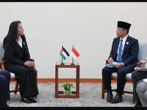 Menlu RI Bertemu Menteri Palestina, Dukung Kemerdekaan dan Rekonstruksi Gaza