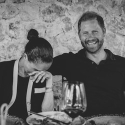 Momen Langka Meghan Markle Ajak Anak Kujungi Rumah Masa Kecil Putri Diana