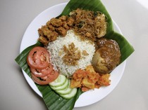 Resep Nasi Uduk Rice Cooker yang Pulen Gurih dan Harum