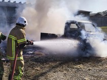 Pikap Gran Max Terbakar di Ceper Klaten, Sopir Dilarikan ke RS