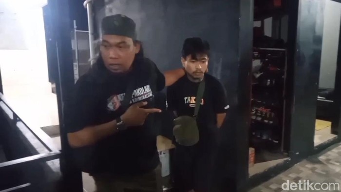 Polisi menangkap pelaku curanmor di Makassar.