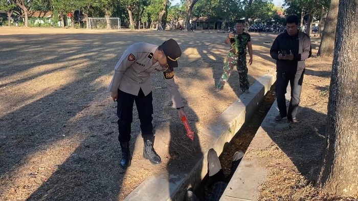 Pria tanpa identitas ditemukan tewas di selokan Lapangan Kodim Ponorogo