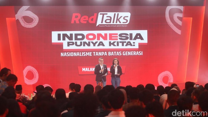 PDIP Jatim menggelar RedTalks di Malang untuk membuka ruang dialog bersama generasi muda. Forum ini membahas peran anak muda dalam politik dan kebangsaan.
