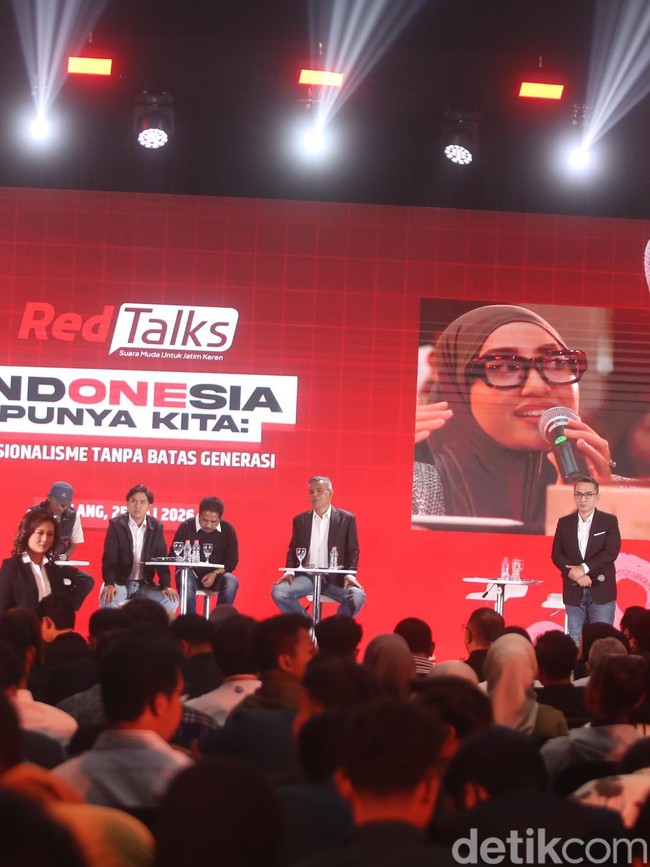 RedTalks PDIP Jatim Dorong Generasi Muda Ambil Peran Lebih Besar di Politik