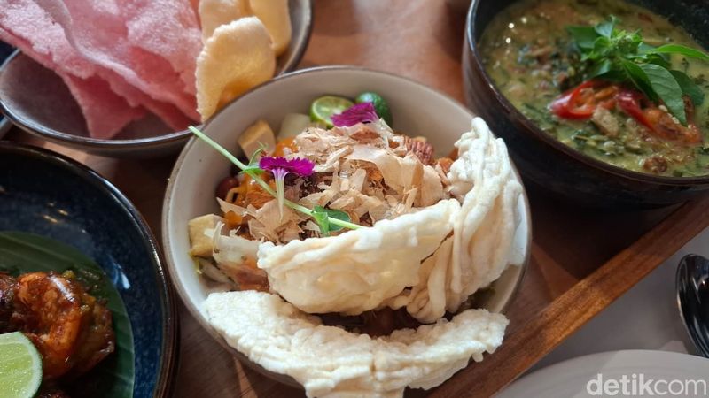 Jelajah Kuliner Indonesia Autentik Lewat Rijstaffel di Restoran Bersejarah Ini