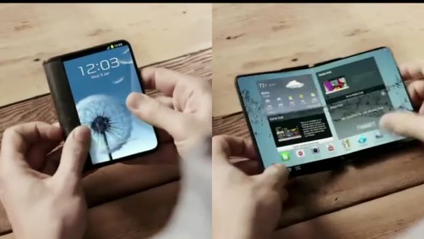 Samsung Fold vs iPhone Fold
