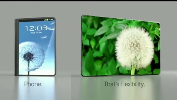 Samsung Fold vs iPhone Fold