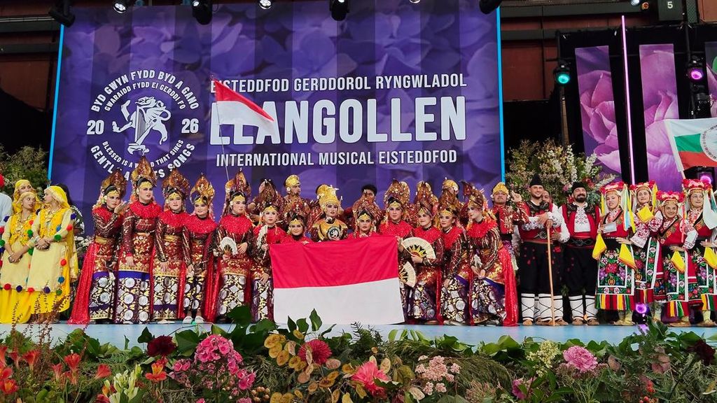 Tari Sanghyang Bali & Ondel-ondel Betawi Juara di Festival Budaya Wales