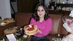 Meriah! Tissa Biani Ultah Ke-24, Bagikan Foto Manis Bersama Kue
