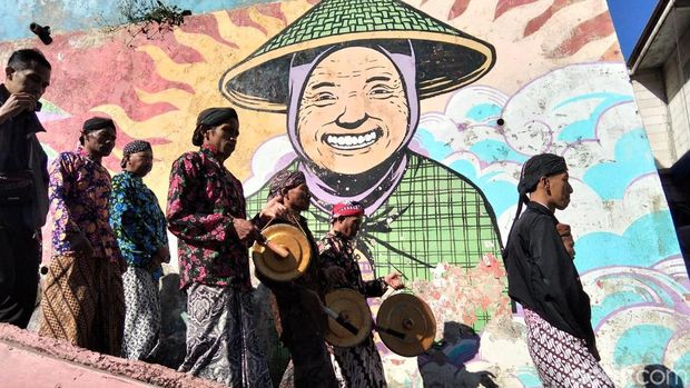 Tradisi Saparan di Kaliangkrik Magelang Potret keramaian Saparan di Dusun Butuh, Desa Temanggung, Kecamatan Kaliangkrik, Kabupaten Magelang, Sabtu (25/7/2026).