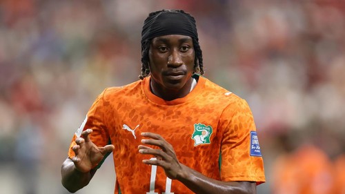 ARLINGTON, TEXAS - JUNE 30: Yan Diomande #11 of Cote dIvoire looks on during the FIFA World Cup 2026 Round Of 32 match between Cote dIvoire and Norway at Dallas Stadium on June 30, 2026 in Arlington, Texas. (Photo by Molly Darlington/Getty Images)