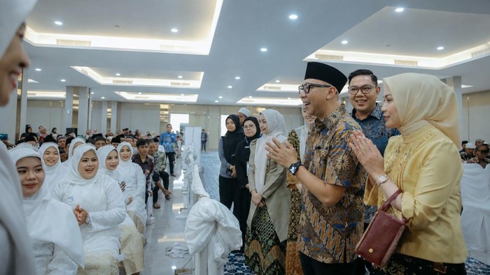 31 Pasangan Ikuti Nikah Massal, Gubernur Lampung Tekankan Nilai Agama