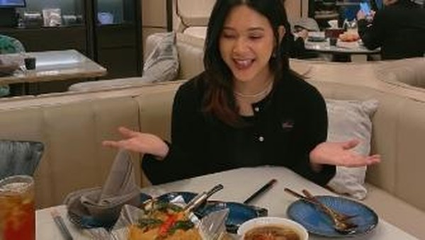 Seru Banget! Agnes Naomi Ternyata Pencinta Kopi dan Hobi Kulineran