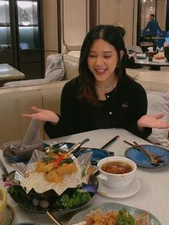 Seru Banget! Agnes Naomi Ternyata Pencinta Kopi dan Hobi Kulineran