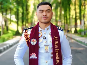 Lulusan Terbaik IPDN 2026 Ternyata Putra Buruh Bangunan Asal Soe NTT