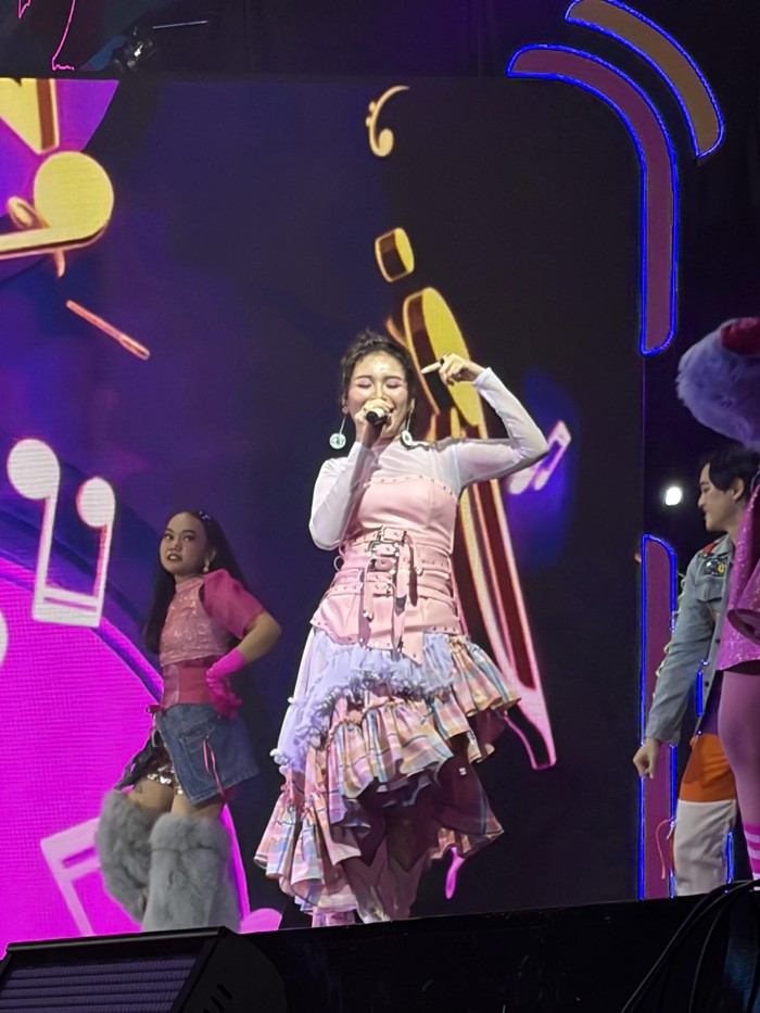 Ayu Ting Ting di Trans TV Festival.