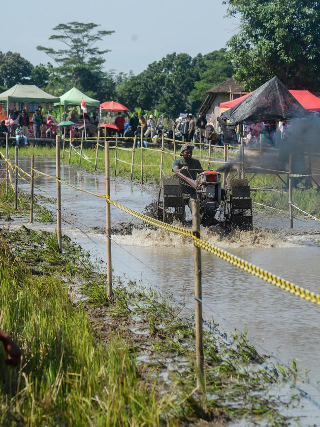 Balap Traktor 2026 di Klaten Tarik Minat Generasi Muda ke Sektor Pertanian