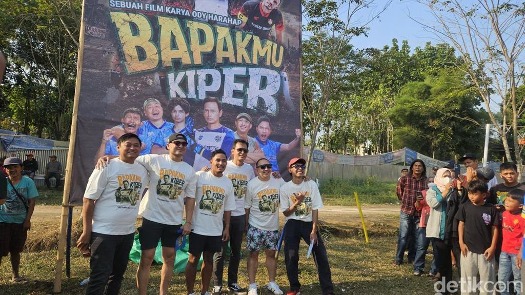 Tantangan Fedi Nuril Jadi Kiper Tarkam di Bapakmu Kiper