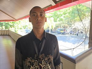 Sudah Lolos Kedokteran Unair, Siswa ini Tetap Kejar Mimpi untuk Menjadi Polisi
