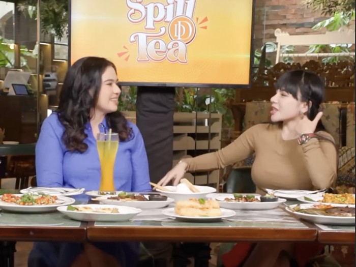 Catherine Wilson saat menjadi bintang tamu Spill DD Tea