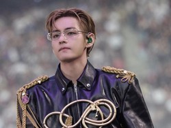 Gaya Mewah 7 Personel BTS di Konser Paris: Jin Pakai Gucci, V Berbalut CELINE