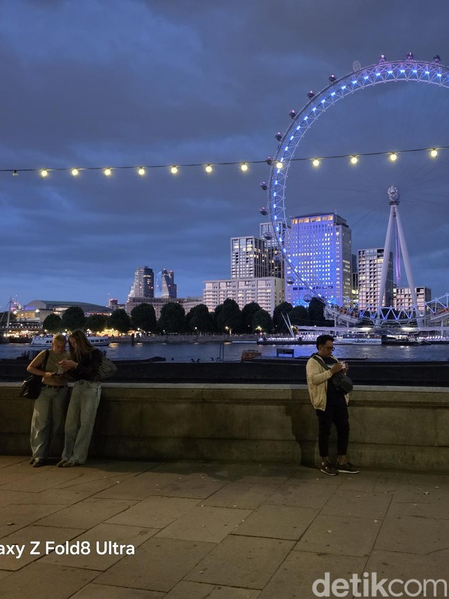 Hasil Foto Kamera Galaxy Z Fold8 Ultra Merekam Keindahan London
