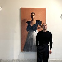 Yarmosky merupakan seorang seniman yang berbasis di New York. Meski namanya tidak setenar Holmes di dunia hiburan, ia dikenal lewat karya-karya seni rupa dan telah lama berkecimpung di dunia seni. (Foto: Instagram)