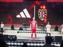 Johnny Jansen Ungkap Alasan Rekrut Thomas Lam hingga Jort Sande