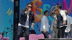 Aksi Judika dengan Adik Bungsu di Panggung Trans TV Festival