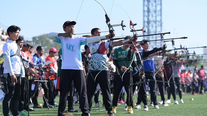 MilkLife Archery Challenge Kejuaran Nasional (Kejurnas) Junior 2026 sedang bergulir. Sebanyak 906 atlet dari 29 provinsi di Indonesia membidik gelar kampiun sekaligus membuktikan diri sebagai bibit-bibit pemanah andalan Indonesia.