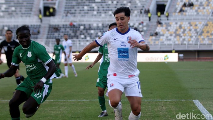 Laga PSMS Medan vs Port FC