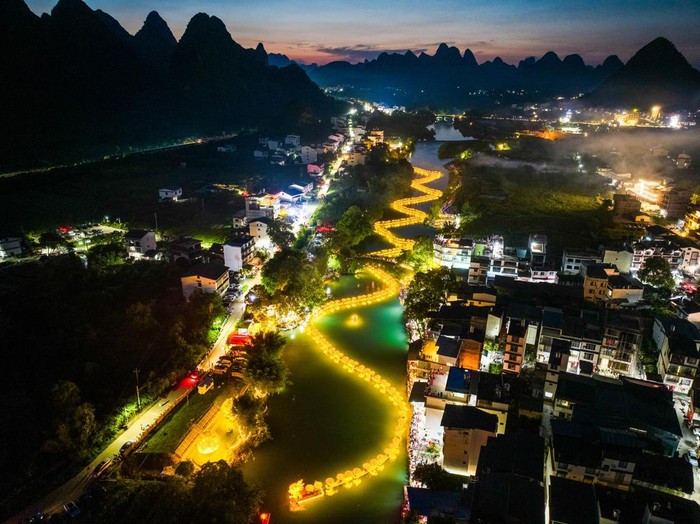 GUILIN, CHINA - JULY 25: A 