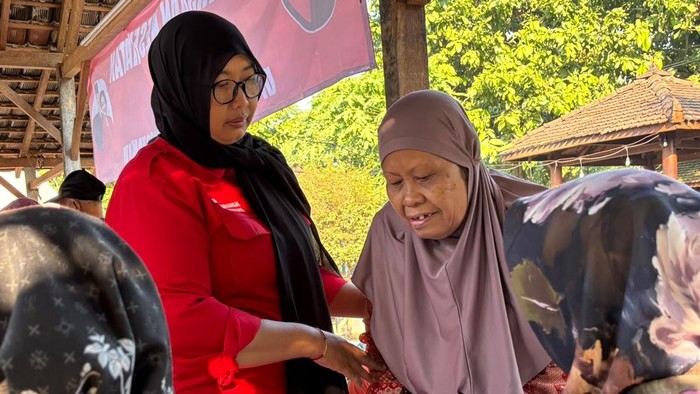 PDIP Kota Jogja gelar cek kesehatan lansia, Minggu (26/7/2026).