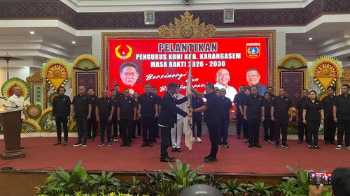 Pelantikan pengurus KONI Karangasem di Mall Pelayanan Publik (MPP) Karangasem, Minggu (26/7/2026). (I Wayan Selamat Juniasa/detikBali)